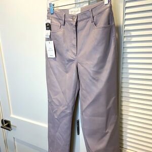 Aritzia Melina Pants - Lavender Size 4 with tags on!